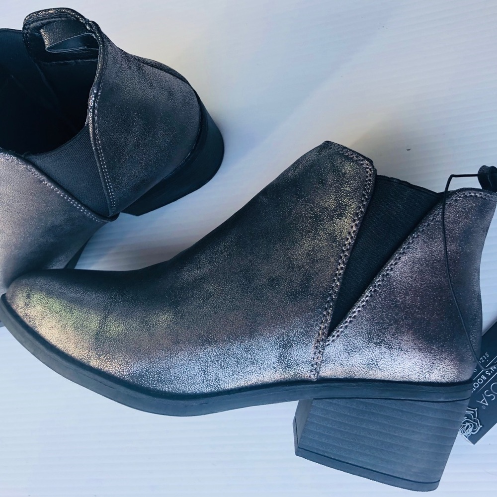 Grey Silver Ankle Boot
